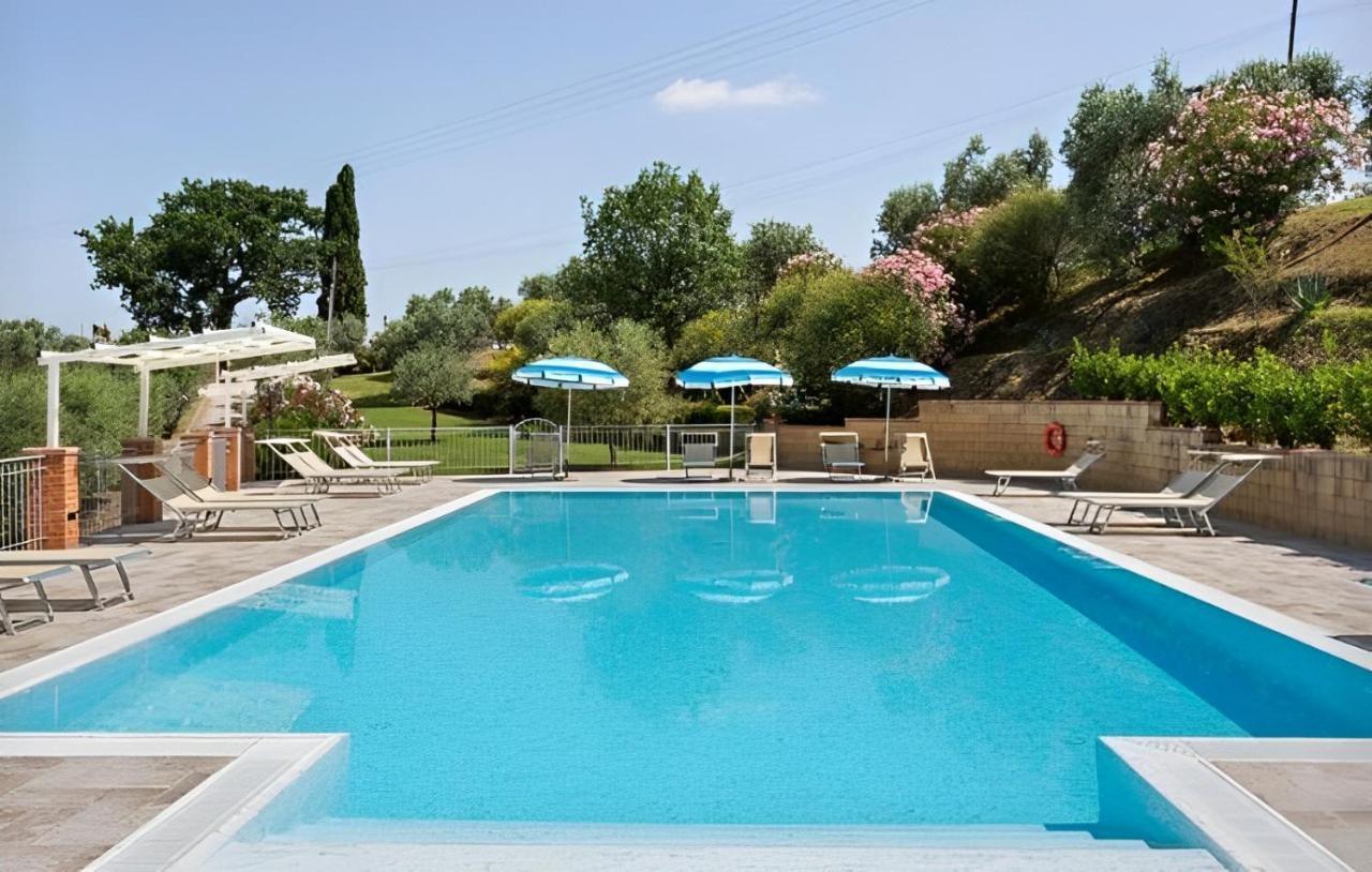 Agriturismo Casale Giulia Volterra Exterior foto