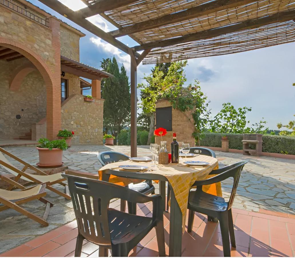 Agriturismo Casale Giulia Volterra Exterior foto